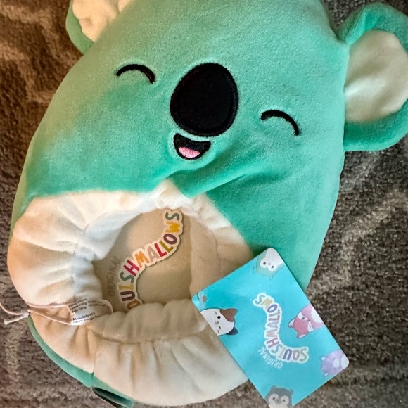 SQUISHMALLOWS Youth SZ 13/1 Kid Slippers KEVIN THE KOALA Brand New with Traction - Picture 5 of 12